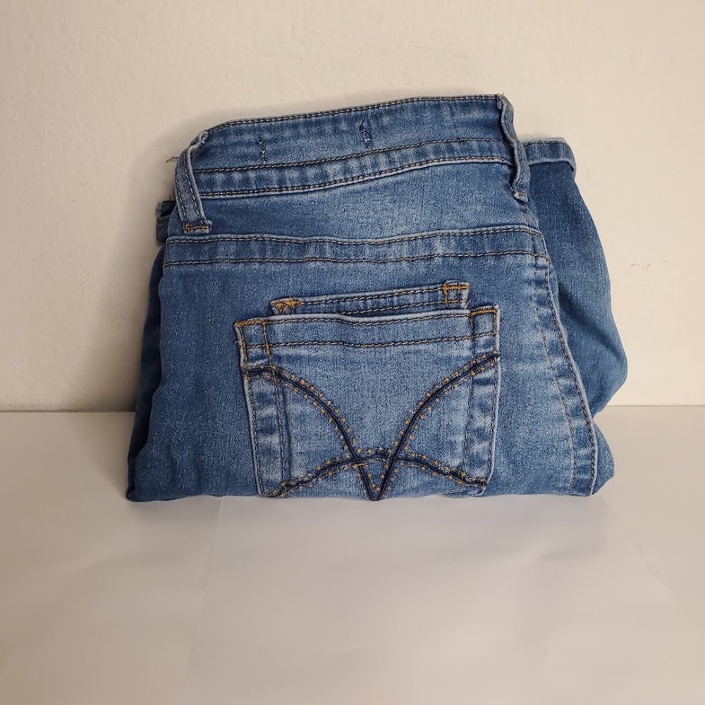 VGS Blue Denim Distressed Shorts Size 6